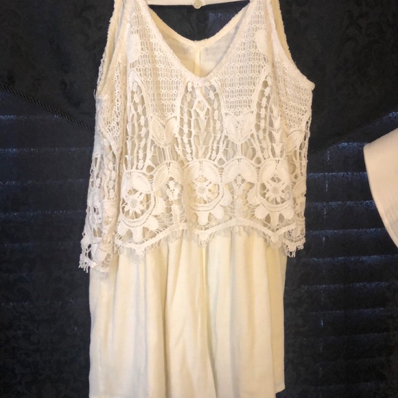 Romper - Picture 2 of 2